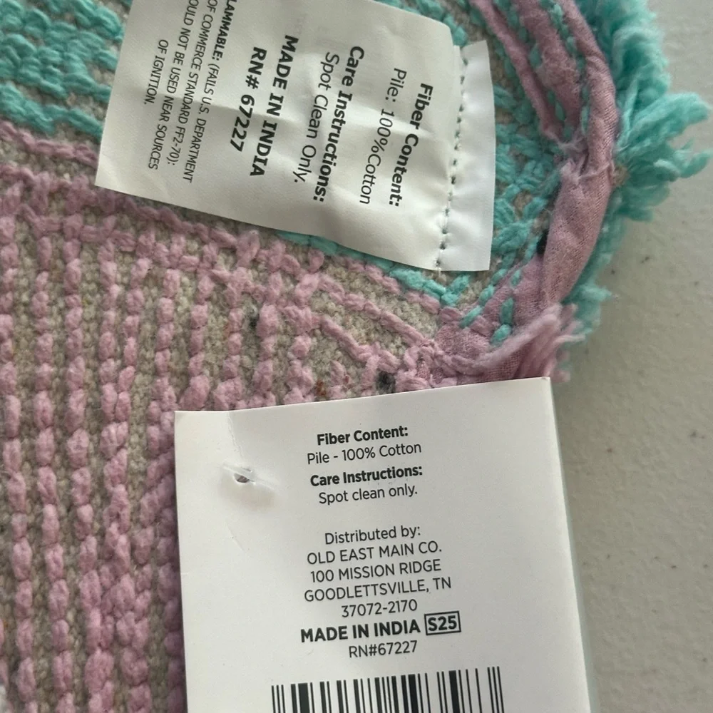 Comfort Bay Pink Strawberry Rug